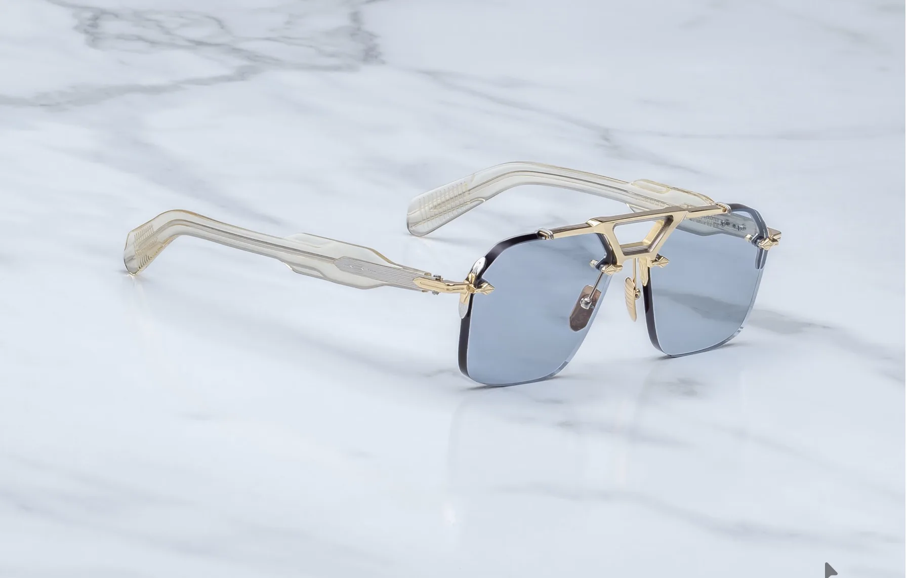 DRAWER 4K — glasses 4